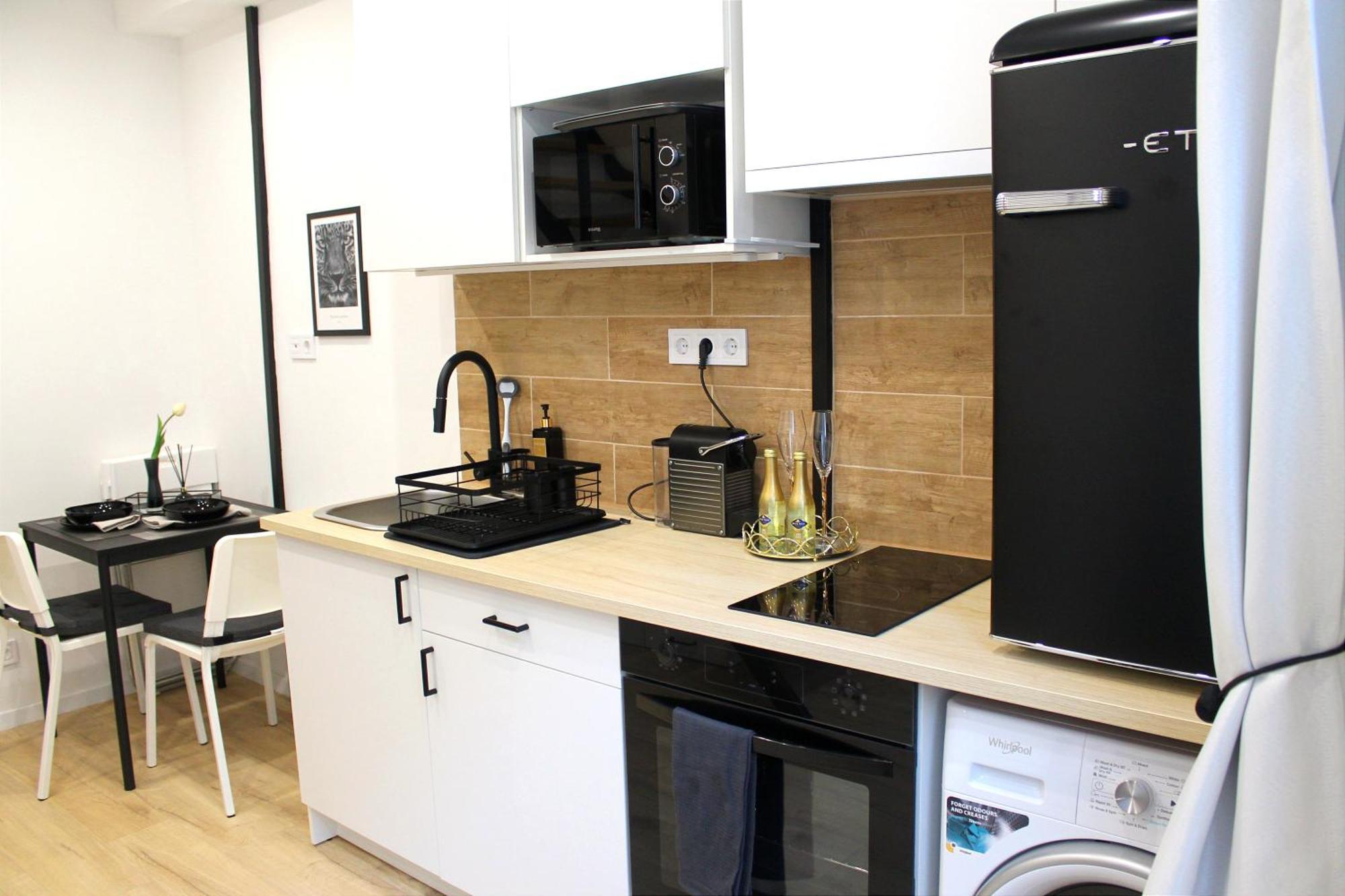 The Ernest Apartment Budapest Exterior photo